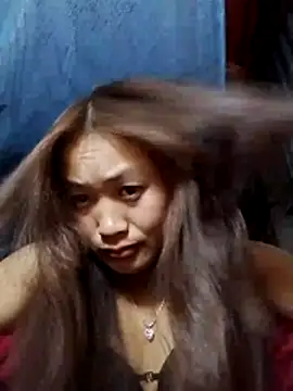 lusy-bae online show from 12/14/25, 12:21