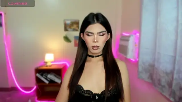 dianne swift online show from 11/25/25, 03:06