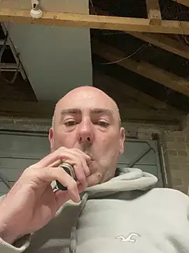 Richmcgee online show from 02/25/26, 08:29