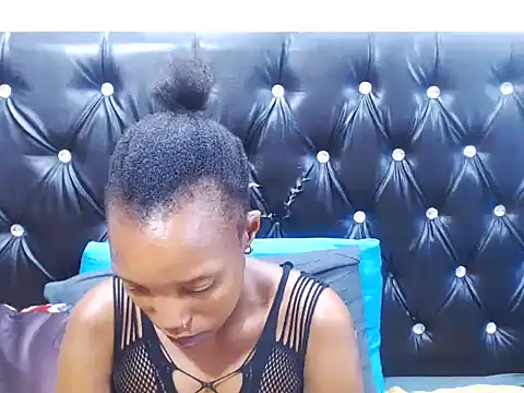 AppleAss02 online show from 01/13/26, 04:45