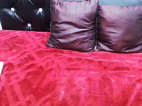 AppleAss02 online show from 02/14/26, 07:21