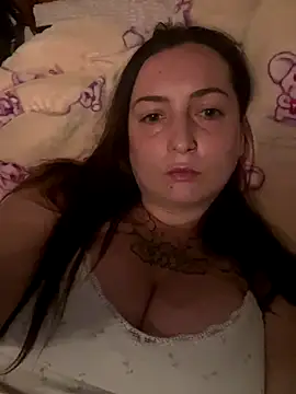 Bambii111 online show from 12/02/25, 03:45