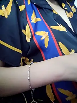  Thaotam  online show from 10/07/25, 12:24