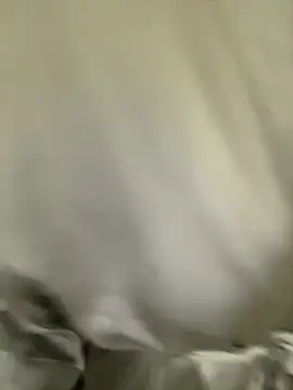 xiiuuff18 online show from 09/24/25, 03:04