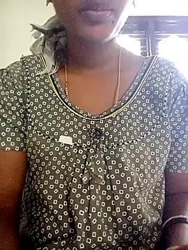 Snapshot of raasi_telugu chatting on 10/30/25, 06:26 raasi telugu online show from 10/30/25, 06:26