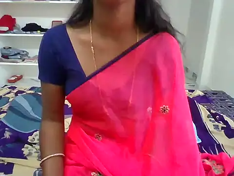 Snapshot of raasi_telugu chatting on 11/17/25, 05:35 raasi telugu online show from 11/17/25, 05:35