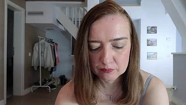 Blue Angel Sweet online show from 04/15/26, 03:13