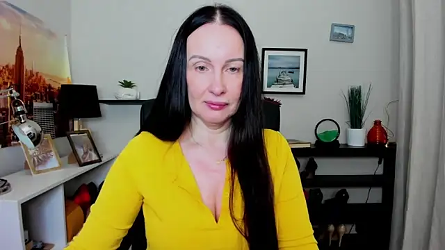 Velvet Jasmine online show from 10/14/25, 05:30