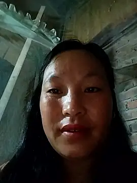 miss-su online show from 04/17/26, 10:24