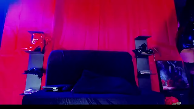 ArtemisaStone online show from 11/24/25, 11:04