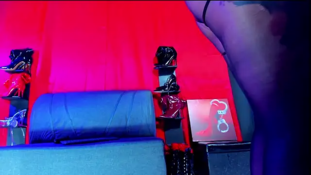 ArtemisaStone online show from 12/20/25, 07:21