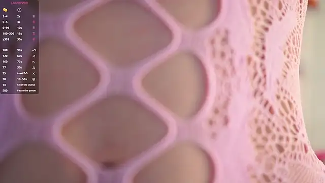 MandaReh online show from 10/17/25, 04:04