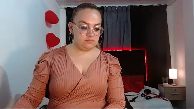 Sasha TK online show from 09/08/25, 04:50