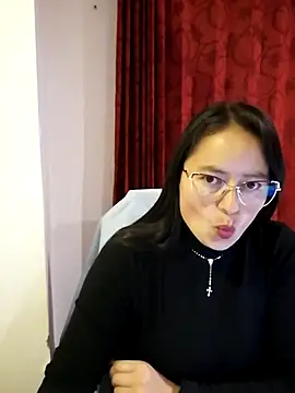 Daliz Leon online show from 11/25/25, 01:16