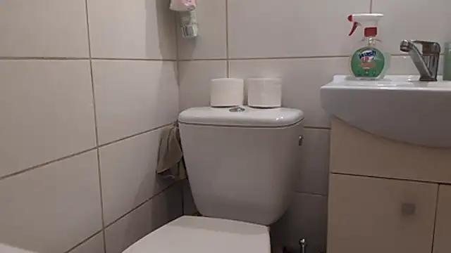 MC353535 online show from 04/24/26, 01:52