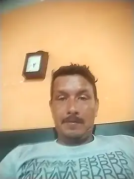 Snapshot of colombiano198720 chatting on 09/22/25, 12:07 colombiano198720 online show from 09/22/25, 12:07