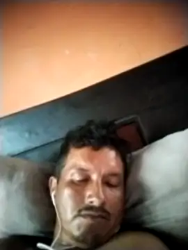 Snapshot of colombiano198720 chatting on 09/24/25, 09:29 colombiano198720 online show from 09/24/25, 09:29