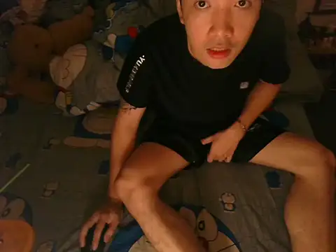 Snapshot of moaman190 chatting on 04/01/26, 09:12 moaman190 online show from 04/01/26, 09:12