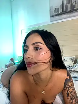 GabiHills online show from 11/19/25, 07:14