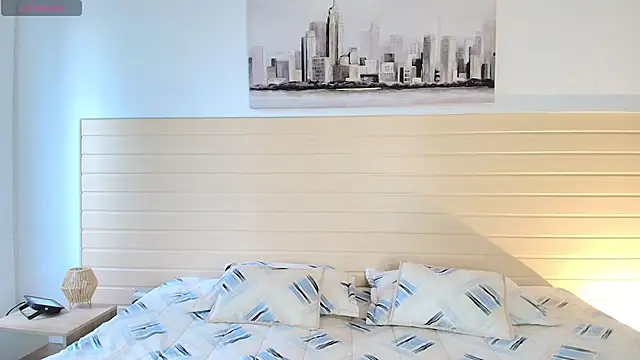 GabiHills online show from 11/29/25, 06:55