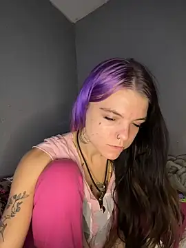 Snapshot of ittybittymeryssa chatting on 11/14/25, 06:06 ittybittymeryssa online show from 11/14/25, 06:06