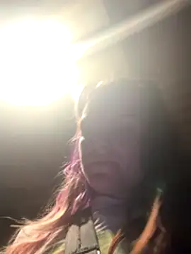 Snapshot of ittybittymeryssa chatting on 12/22/25, 01:35 ittybittymeryssa online show from 12/22/25, 01:35