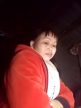  YooY  online show from 12/05/25, 01:09