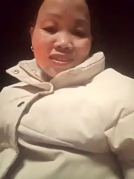  YooY  online show from 12/16/25, 01:43