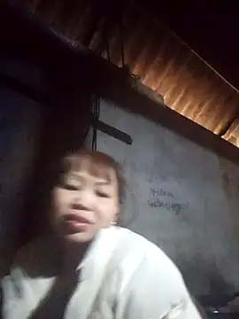  YooY  online show from 12/18/25, 12:27