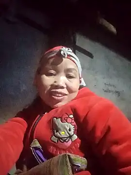  YooY  online show from 12/19/25, 03:41