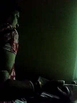 humtum2254 online show from 10/16/25, 12:33