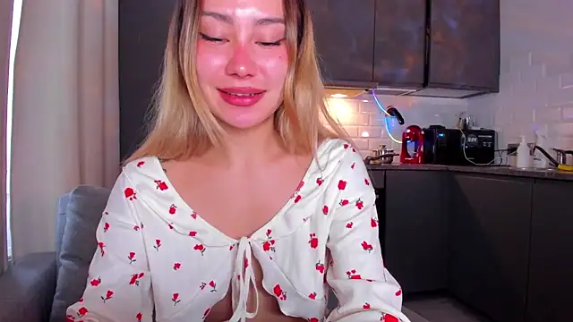 baobei03 online show from 10/23/25, 12:15