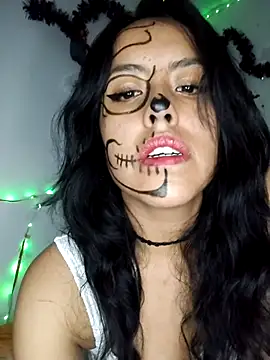 Queen Ashly online show from 10/23/25, 01:16