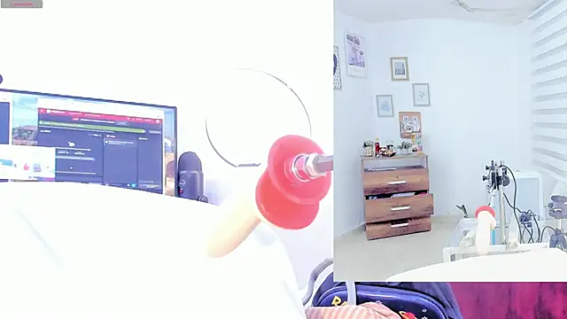 Rosy Emely online show from 10/22/25, 09:31