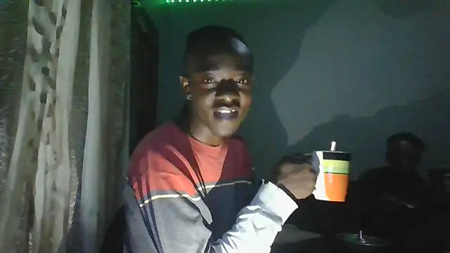 Nykho17 online show from 11/03/25, 07:48