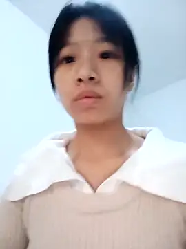 jingjing005 online show from 11/07/25, 10:04