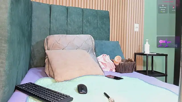 EvelynFoxx- online show from 11/25/25, 07:03