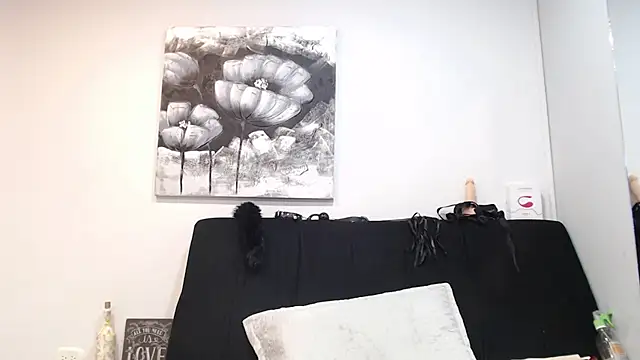 DonnaJoness online show from 11/20/25, 08:52