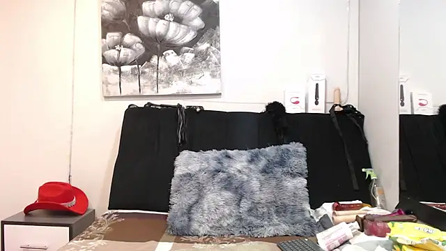 DonnaJoness online show from 01/17/26, 09:07