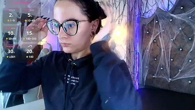 Zami Escobar of online show from 10/18/25, 04:19