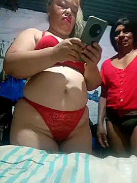 Snapshot of margaritamadura chatting on 09/27/25, 01:32 margaritamadura online show from 09/27/25, 01:32