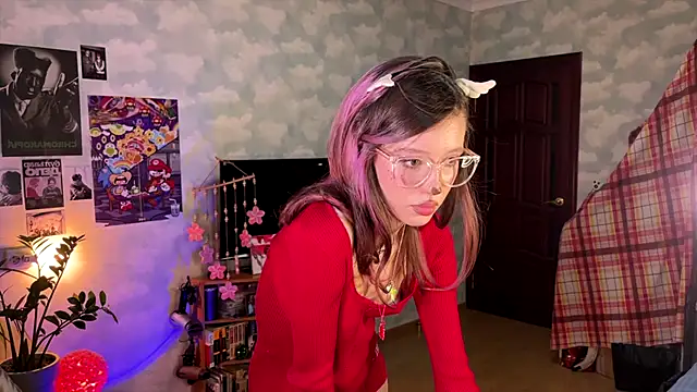 darling darinka online show from 12/15/25, 03:33