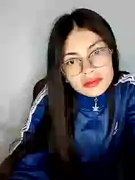 Kylie Rivers online show from 09/30/25, 10:42
