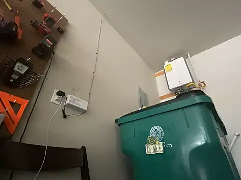 princesslivv online show from 11/21/25, 09:35