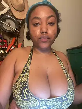 princesslivv online show from 04/13/26, 01:44