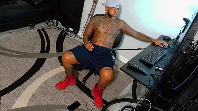 SLANGONDEMHOES online show from 11/07/25, 03:01