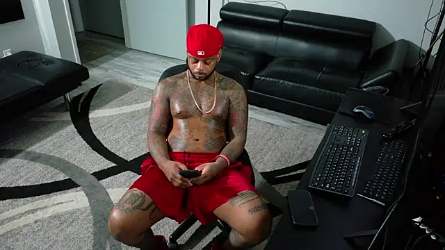 SLANGONDEMHOES online show from 12/03/25, 02:37