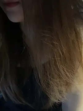 Hinne07 online show from 12/14/25, 12:38