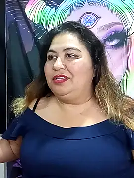 curvy diva  online show from 10/18/25, 11:49