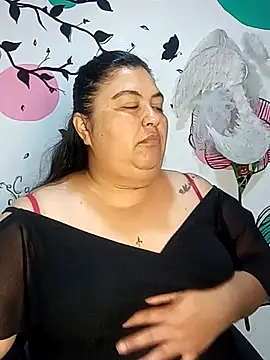 curvy diva  online show from 11/15/25, 11:18